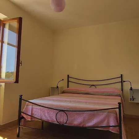 Turiglio بيت للعطل
